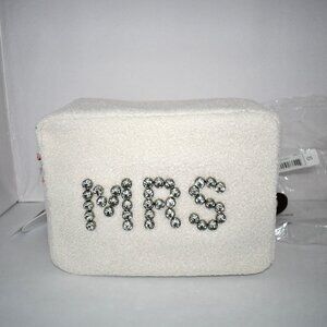 BTB Los Angeles MRS Crystal Large Cosmetic Bag in Cream #BG-FA2333 NWT Details:
